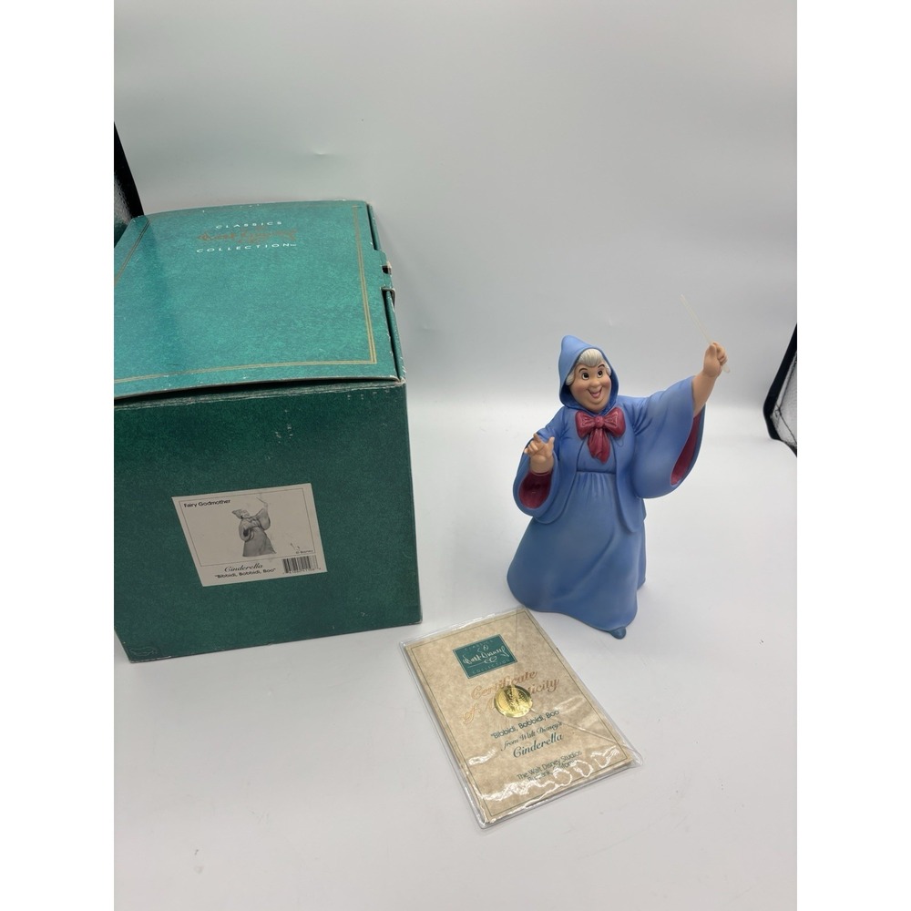 Disney WDCC CInderella Fairy Godmother 1996 Event Sculpture Bibbidi Bobbidi Boo